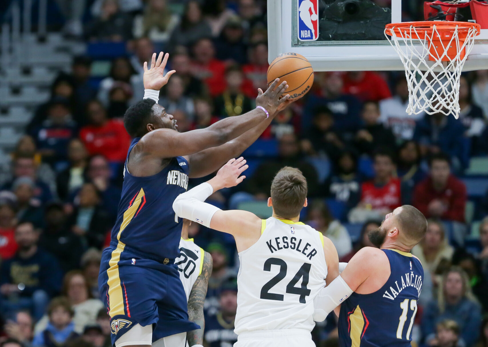 NO.pelicansjazz.122923.0911.jpg